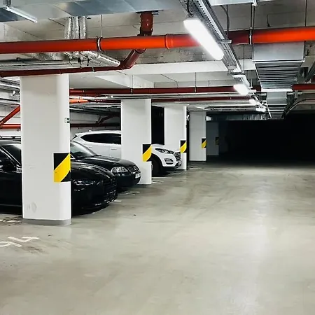 Holesovice, Garden, Garage Апартаменты Прага