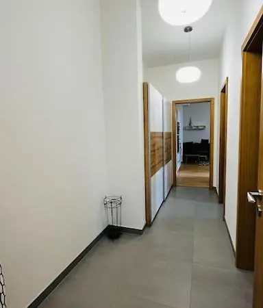 Apartment Holesovice, Garden, Garage Prague
